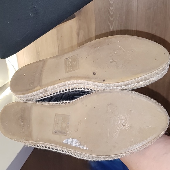 GUCCI shoes very comfy and like New 👍 - Picture 4 of 6